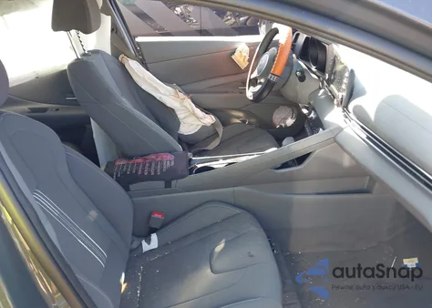 2023 Hyundai Elantra Hybrid Blue z USA, uszkodzony, nr VIN KMHLM4AJ0PU071388